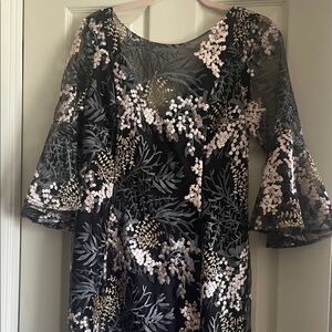 Badgley Mischka Elegant Black Garment